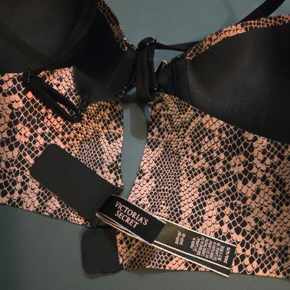 Victoria's Secret & PINK Lace and Animal Print Push-Up Bra (Bundle of 4) - Picture 4 of 12